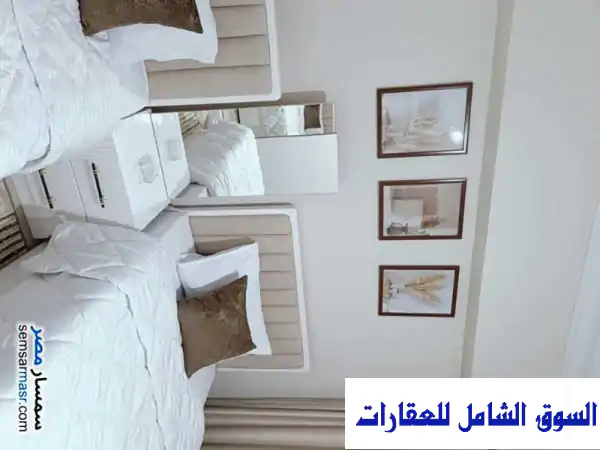 شقة مصيفية فاخرة للإيجار في ميامي، الإسكندرية - فيو بحر مباشر!