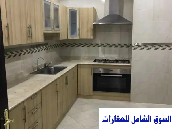 شقة أرضية فاخرة للإيجار في الخالدية - الكويت | 3 غرف...