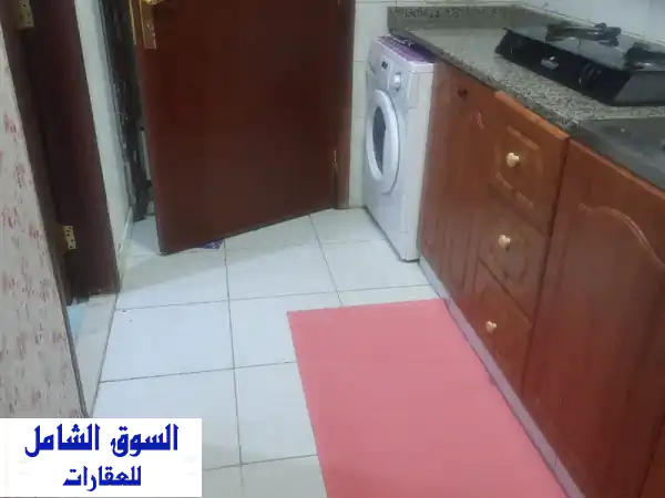 استوديو مفروش فاخر للإيجار الشهري في عجمان - النعيمية (قريب من لؤلؤة الخليج)