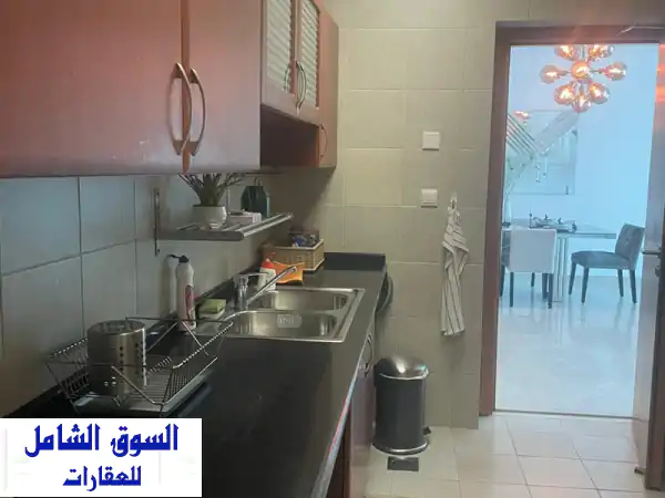 شقق فاخرة مفروشة للإيجار في برج الزجزاج - إطلالة خلابة وراحة تامة!