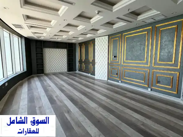 فرصة ذهبية! دور تجاري فاخر بإطلالة بحرية مباشرة في...