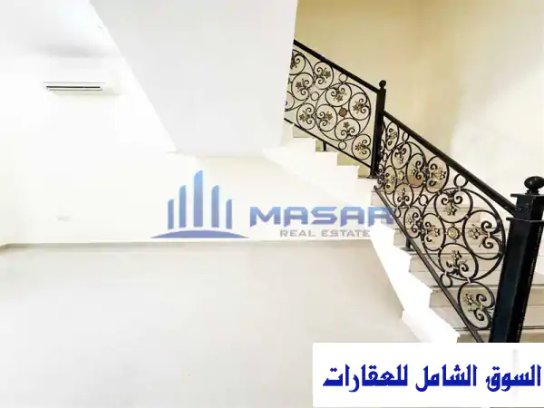 فيلا فاخرة للإيجار في مدينة خليفة بأبوظبي - مدخل...