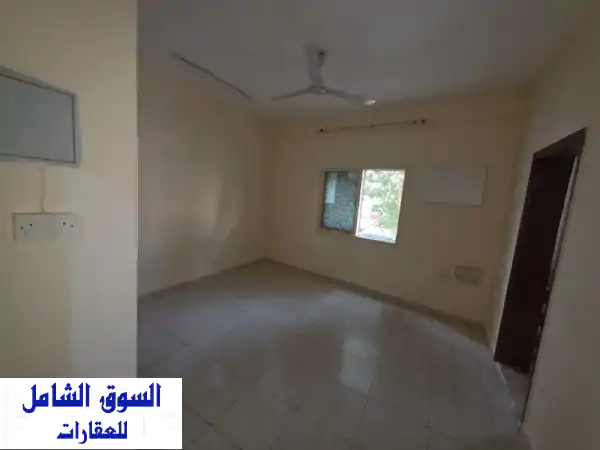 استوديو واسع للإيجار السنوي في قلب كورنيش عجمان |...