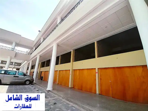 محل تجاري للإيجار في مدينة عيسى - موقع متميز! 45 متر مربع - 450 دينار