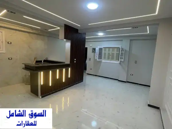 شاليه فاخر بحديقة خاصة وحمام سباحة! للبيع في قرية الروضة بالساحل الشمالي