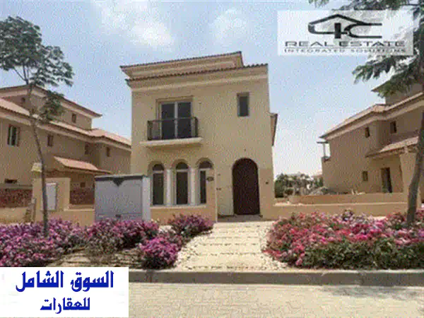فيلا تاون هاوس فاخرة للبيع في هايد بارك القاهرة الجديدة - إطلالة خلابة على اللاند سكيب!