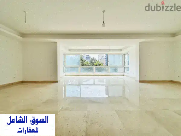 شقة فاخرة للإيجار في قلب راس بيروت - مساحة...