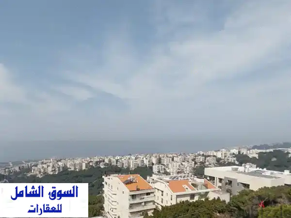 شقة فاخرة 550 متر مربع في الرابية - إطلالة بحرية خلابة!