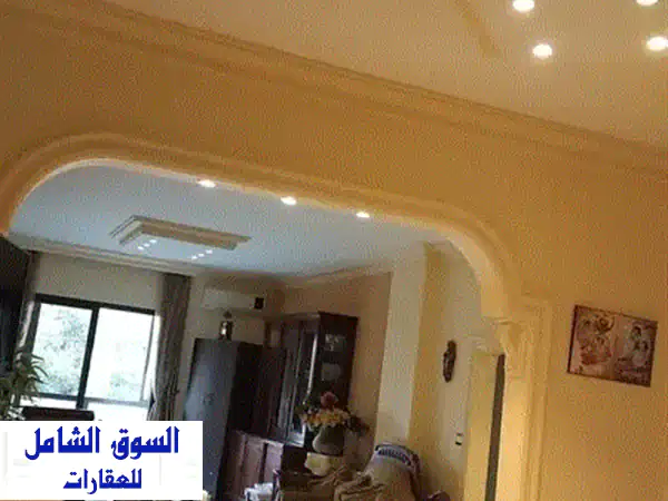 شقة فاخرة للبيع في عمشيت، جبيل - مساحة 120 متر مربع...