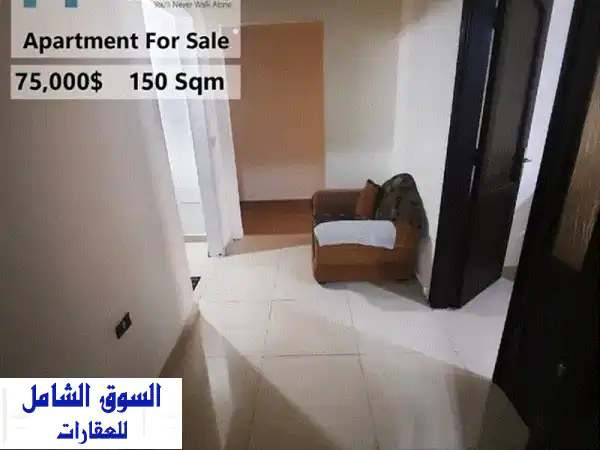 شقة فسيحة للبيع في البازورية - صور - إطلالة خلابة...
