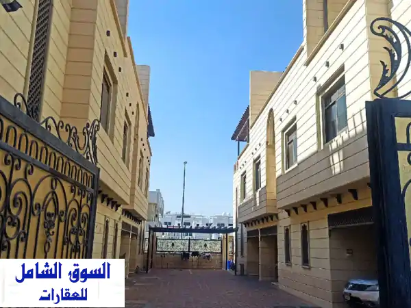 سكن فاخر ومريح بالقرب من العين مول - غرف ثلاثية للشباب والبنات!