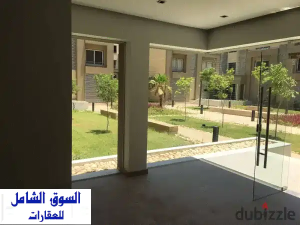 بنتهاوس فاخر 270م² استلام فوري في فيلدج أفينيو -...