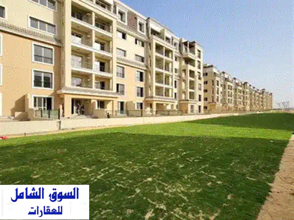 شقة سوبر ديلوكس 205م² بكمبوند تيجان - إطلالة خلابة على البحيرات! | فرصة ذهبية