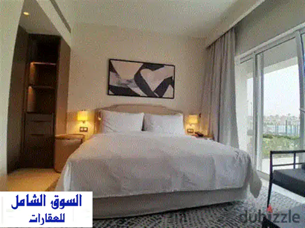 شاليه فاخر للإيجار بالساحل الشمالي - مباشرة على البحيرة! ٤ غرف نوم