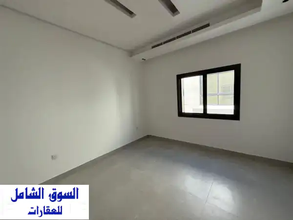 فيلا فاخرة للبيع في عجمان - الحليو 2 | 4 غرف ماستر + ارتداد كبير | تملك حر لجميع الجنسيات
