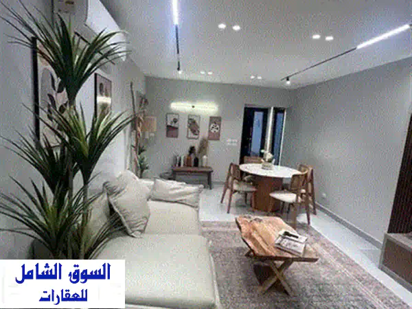 شقة فاخرة للإيجار في قلب القاهرة الجديدة - كمبوند Azad - خلف الجامعة الأمريكية مباشرةً!