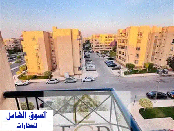 شقة فاخرة 165 متر² استلام فوري بجوار الجامعة الأمريكية بالقاهرة الجديدة - قسط أو كاش!
