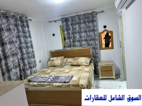 شالية فاخر للإيجار في رمسيس الساحل الشمالي - حمام سباحة خاص + إطلالة بحرية خلابة!