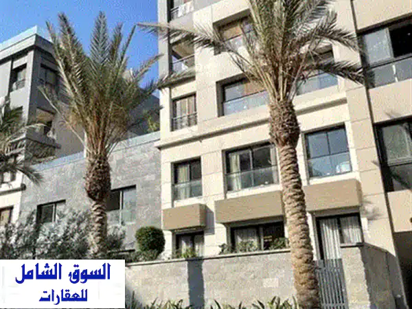 شقة فاخرة 276م² استلام فوري في فيفث سكوير - المراسم، القاهرة الجديدة! ✨