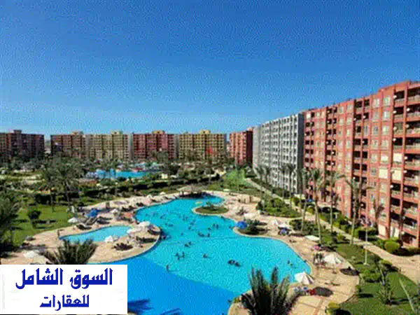 استوديو فاخر مُكيّف بحري في بورتو مارينا - إطلالة ساحرة على حمام السباحة!