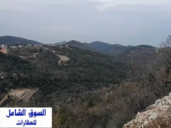 أرض فاخرة للبيع في مشمش، جبيل - إطلالة بحرية خلابة...