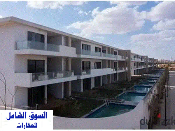 شاليهك المُنتظر في بلو بلو العين السخنة | استلام فوري بسعر لا يُصدق!