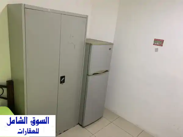 غرفتك الخاصة في كورنيش دبي! شقة راقية لشباب - 950...