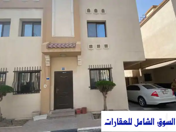 فيلا فاخرة للإيجار في الخريطيات - 4 غرف نوم +...