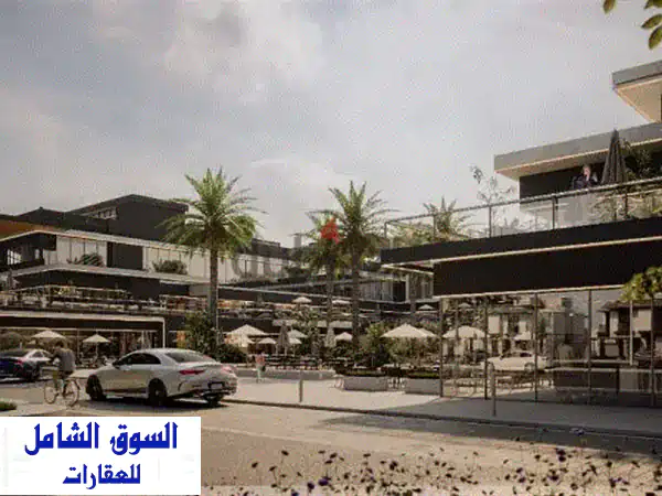 فرصة ذهبية! محل تجاري فاخر للبيع أمام بوابة الرحاب...