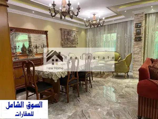 شقة فاخرة 210م² للبيع بالتجمع الأول - موقع متميز...