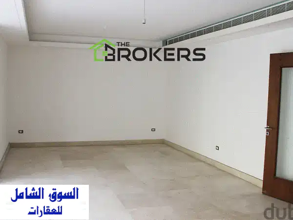 شقة فاخرة للبيع في الصنايع، بيروت - مساحة...