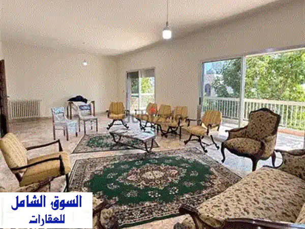 شقة فسيحة للايجار في الزلقا | 100 متر + مواقف سيارات خاصة