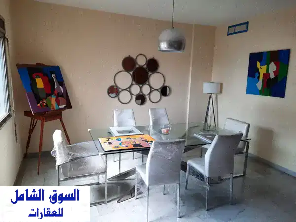 شقة فاخرة للإيجار في النقاش - موقع متميز، إطلالة...