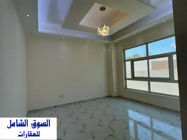 استوديوهات فاخرة للإيجار في العين - القطارة (أول...