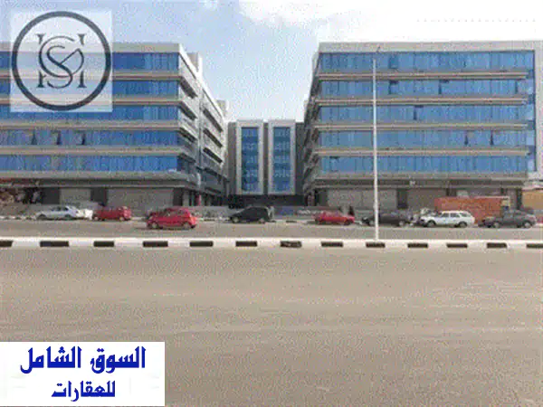 فرصة ذهبية! محل تجاري فاخر للبيع أمام نادي الشمس - استلام فوري!