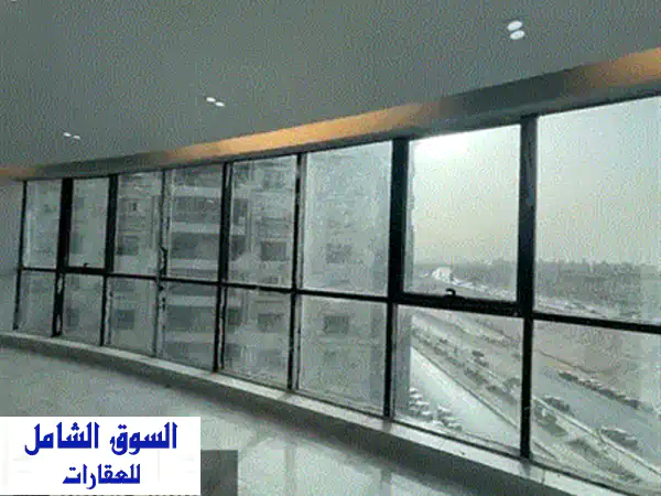 مكتب إداري فاخر للإيجار - 150 متر - موقع متميز بمبنى ريحانة المرشدي