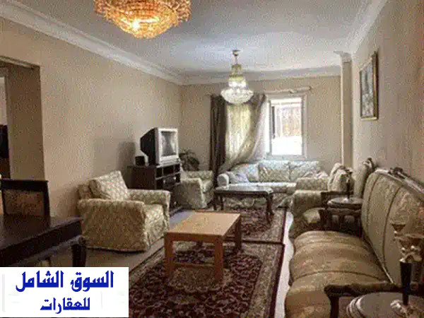 شقة لقطة للبيع بالتجمع الخامس | استلام فوري | 120م² على شارع التسعين