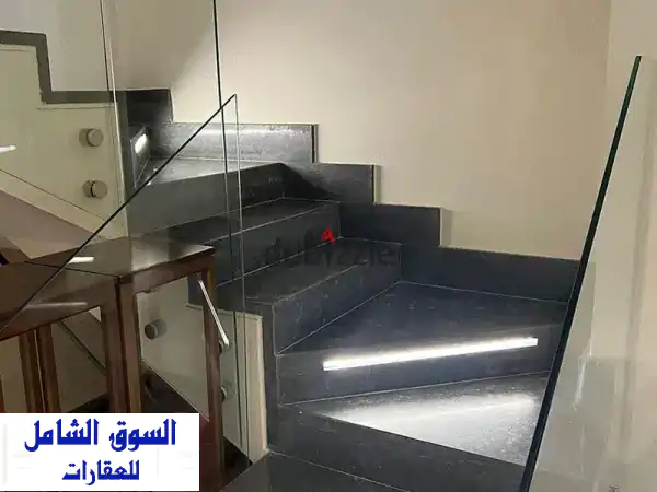 دوبلكس فاخر 253م + حديقة 49م بالتجمع الخامس | قسط...