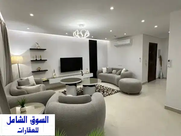 شقة فاخرة مفروشة بالكامل في مدينتي B10 - مساحة 160 متر...