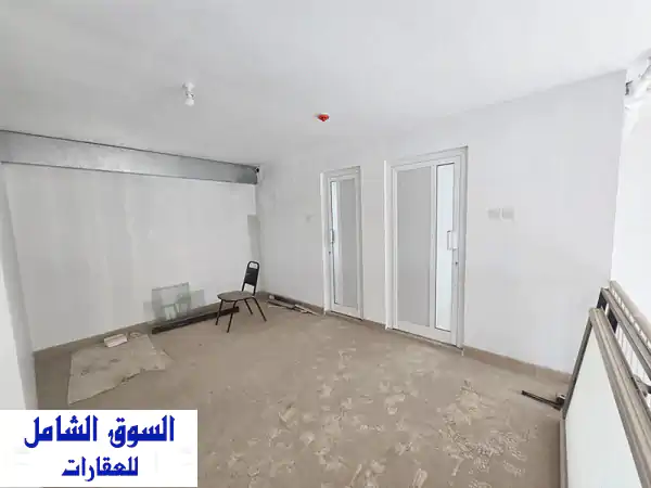 ورشة تجارية جديدة للإيجار في سلماباد - موقع مميز + ميزانين!