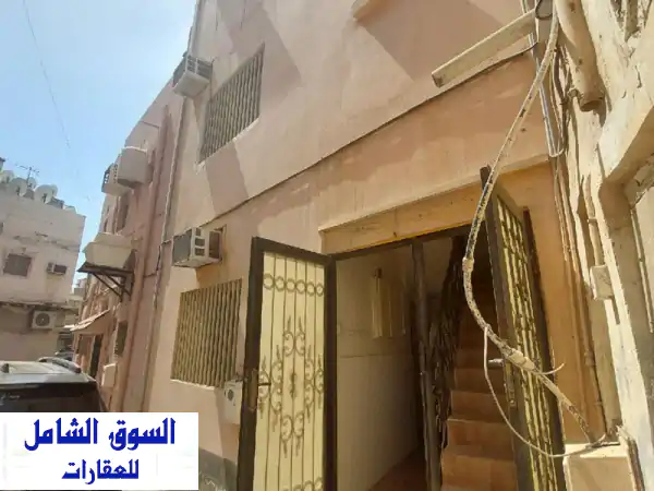 فرصة استثمارية مميزة! مبنى مؤجر بالمحرق - فريج محطة السيارات القديم - دخل شهري مضمون!