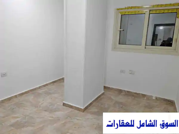 غرفة بعيادة للإيجار الشهري في الابراهيمية الاسكندرية شارع ممفيس خطوات من لاجتية سوبر لوكس برج الإسكندرية