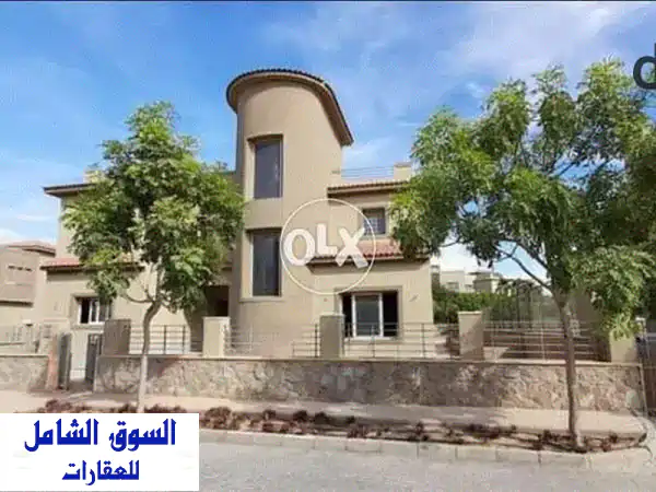 فيلا فاخرة للبيع في بالم هيلز قطامية (PK1) بسعر لا...