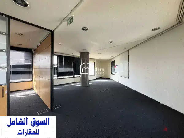 مكتب فاخر للإيجار في فرن الشباك - 520 متر مربع!...