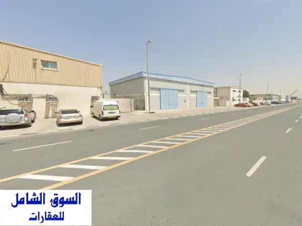 مستودعات تجارية ضخمة للبيع في الصجعة الصناعية بالشارقة - فرصة استثمارية ذهبية!