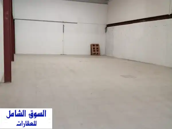 ورشة تجارية للإيجار في الهملة - مساحة 300 متر + ميزانين اختياري!