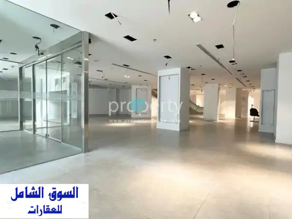 فرصة ذهبية! مساحة تجارية 584.73 متر مربع في قلب حولي، الكويت
