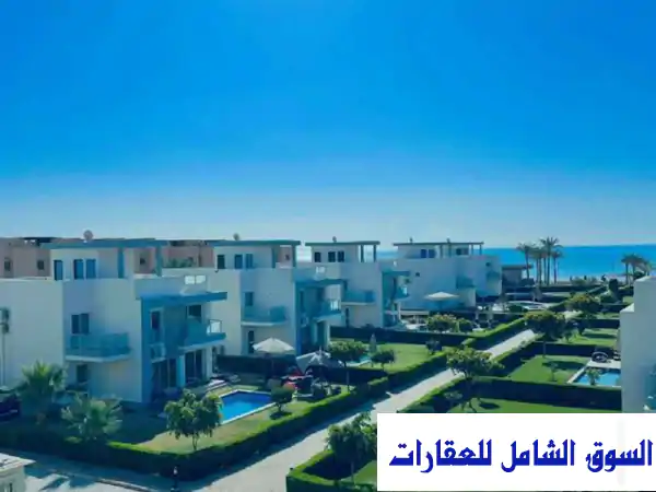 شاليه بحري فاخر للبيع في أروما العين السخنة | تقسيط 10 سنوات!