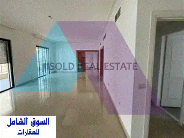 شقة فاخرة للبيع في الحازمية - مار تقلا، 400 متر مربع، إطلالة خلابة!