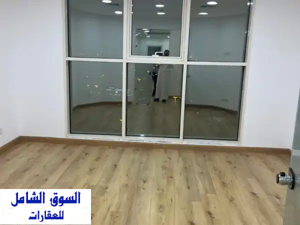 مكتب للإيجار في شرق الكويت | 85 مترًا | موقع استراتيجي و رخصتان!